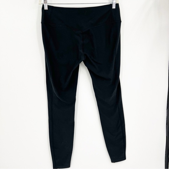 Nike Black 28" Inseam Mid Rise Yoga Leggings Size Large Exercise Running - Picture 5 of 5